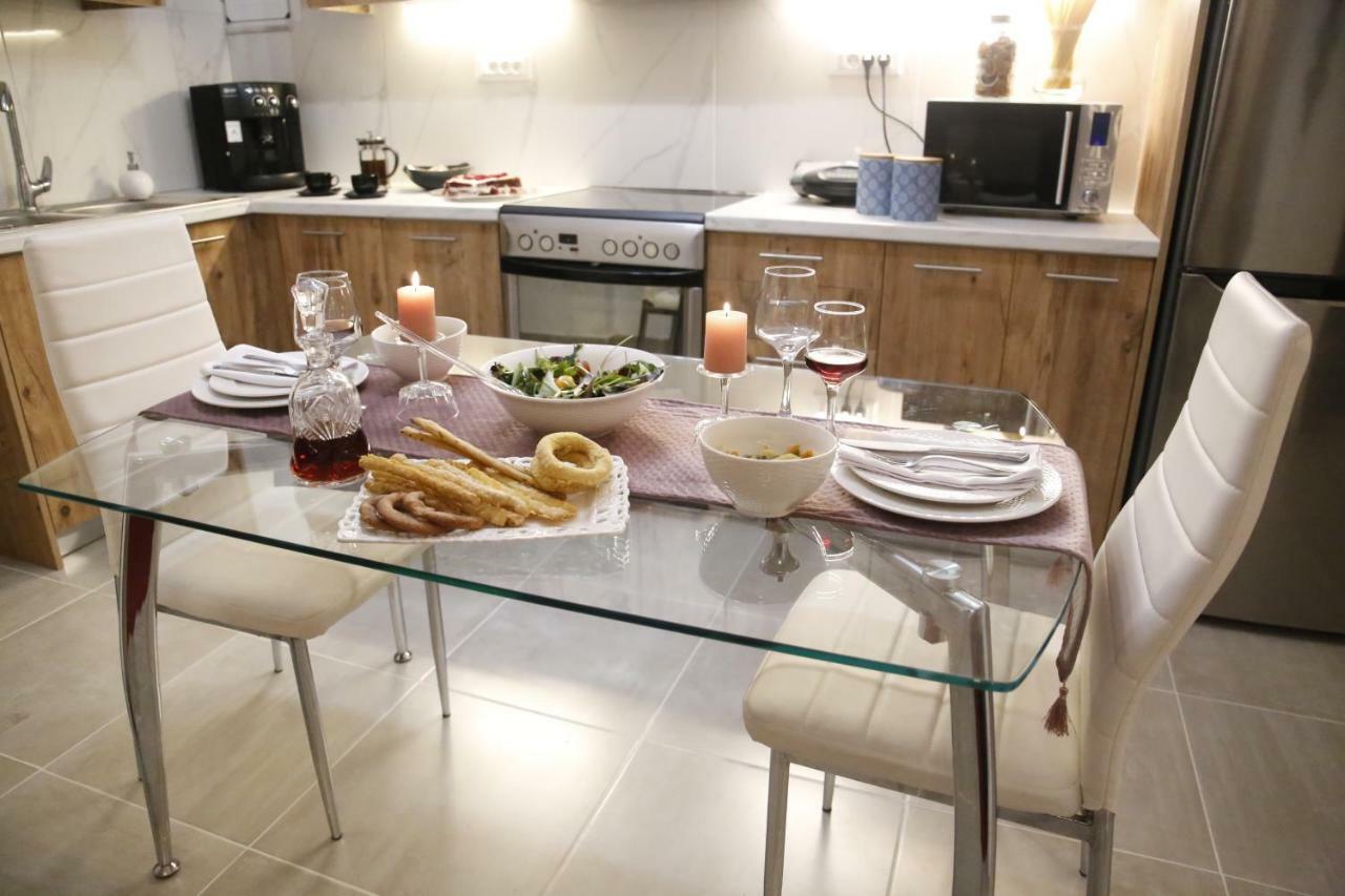 A Pleasant In Chania Apartment