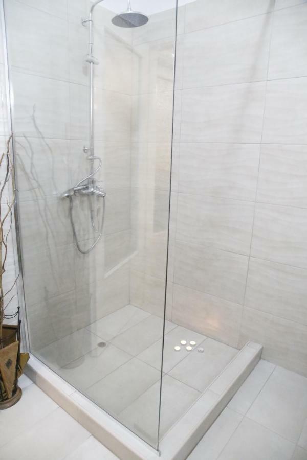 A Pleasant In Chania Apartment *