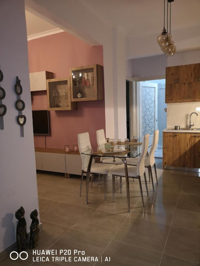 A Pleasant In Chania Apartment *